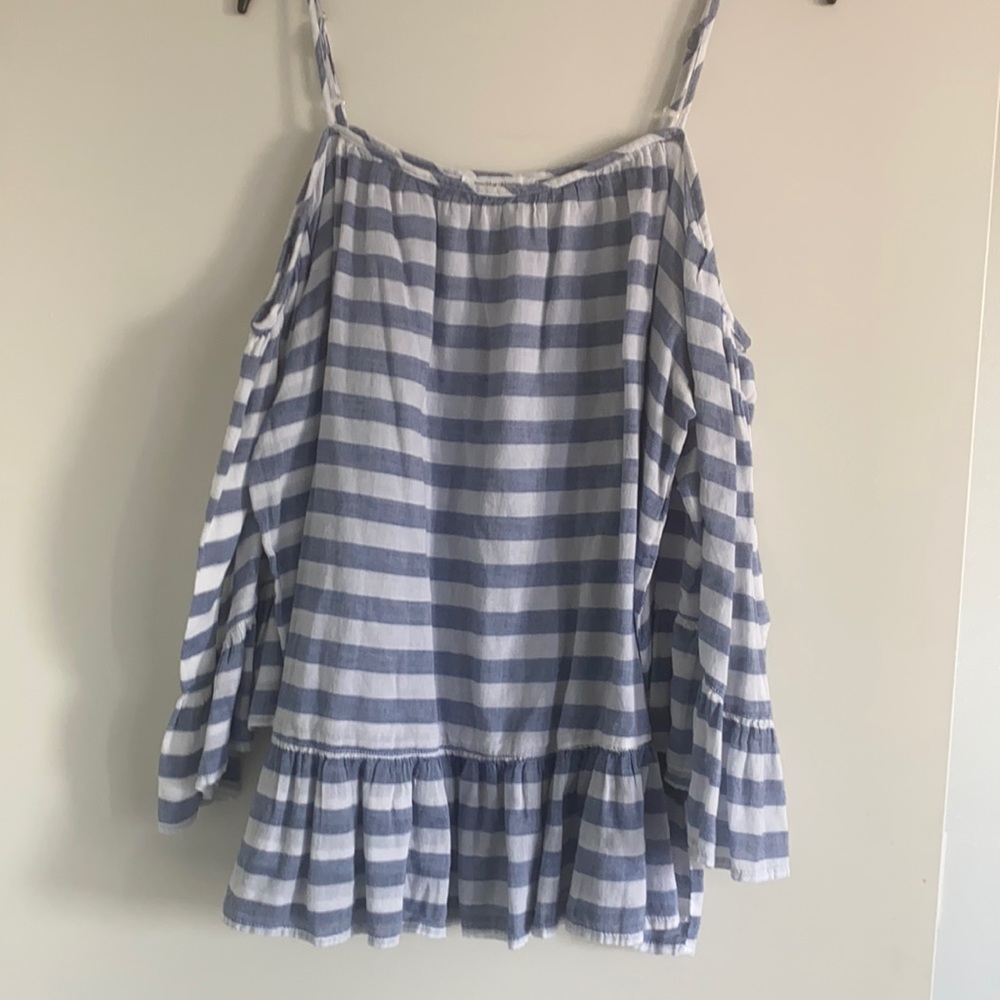 Beach lunch lounge cold shoulder stripes size XL
